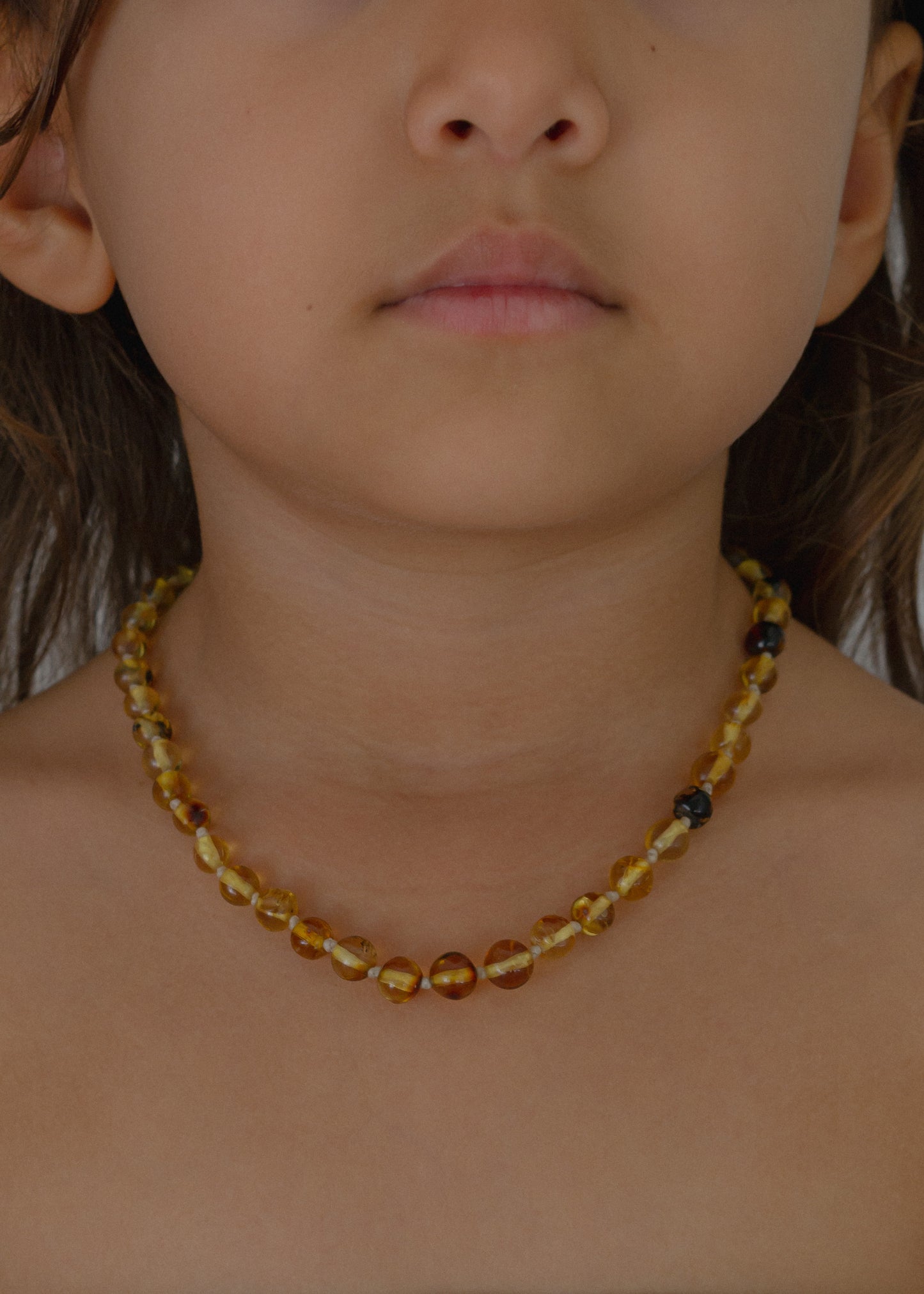 LITZA NECKLACE - BEIGE