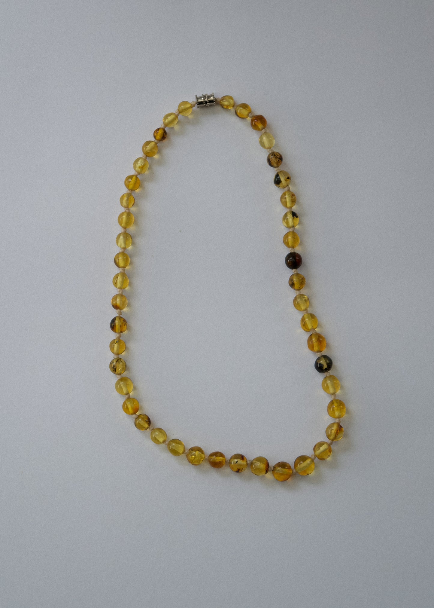 LITZA NECKLACE - BEIGE